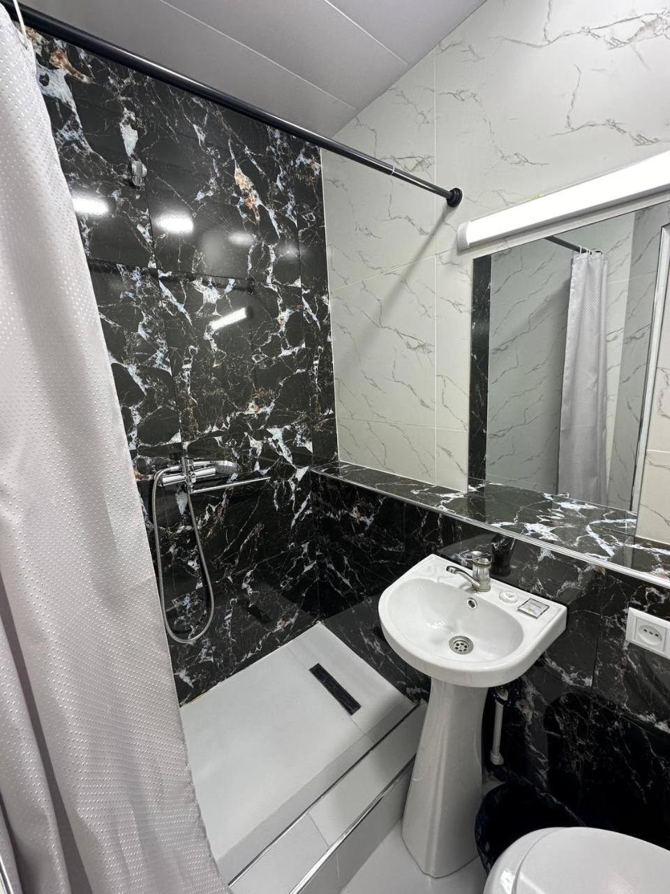 B-House Boutique With Terrace Hotel Buhara Kültér fotó